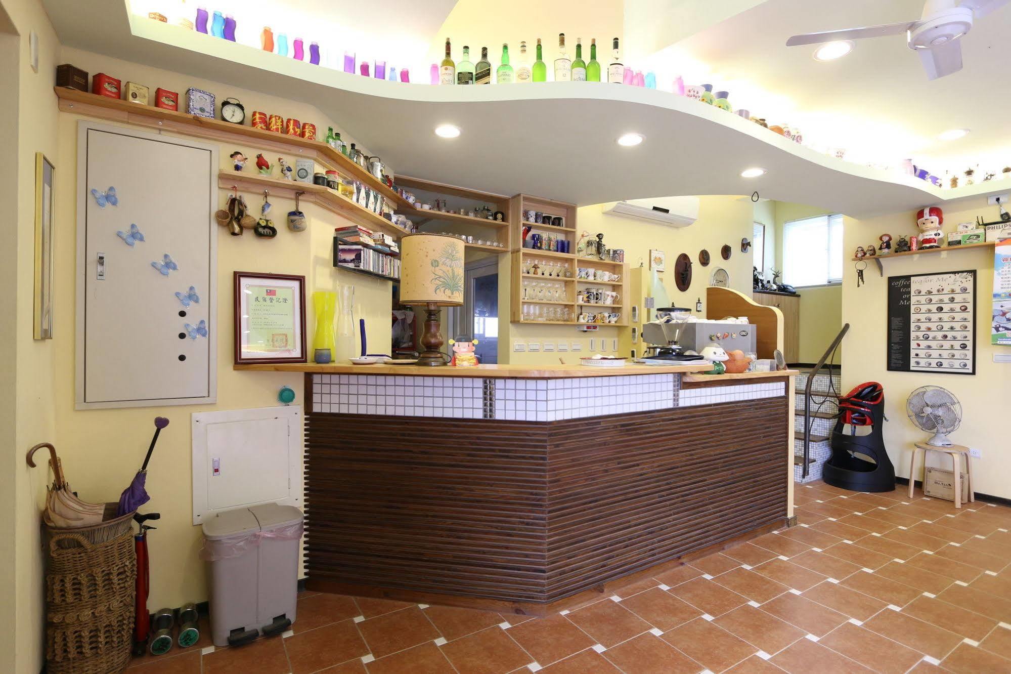Lung Hill B&B Taitung Екстер'єр фото