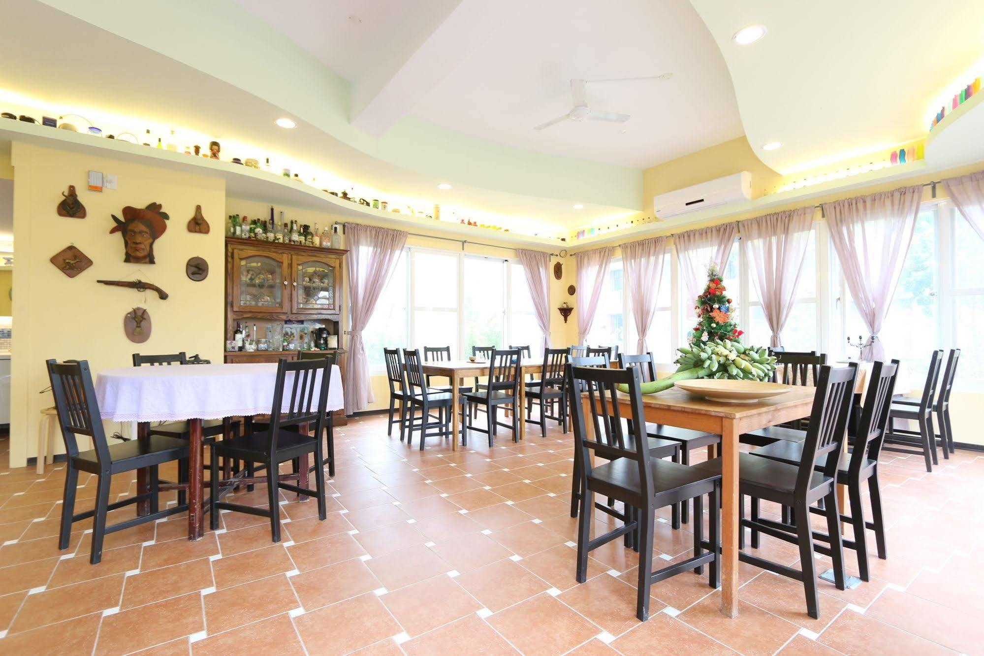 Lung Hill B&B Taitung Екстер'єр фото